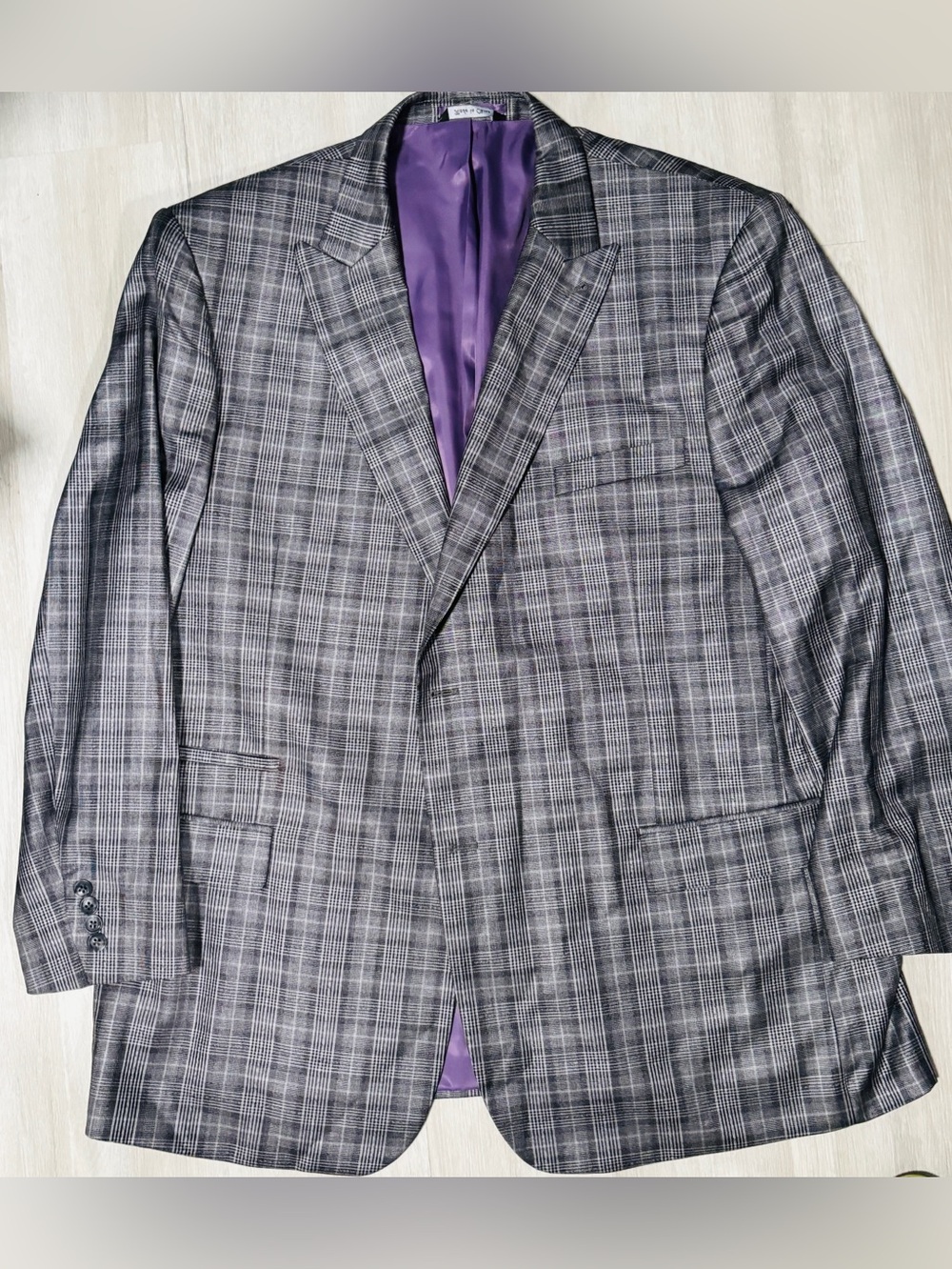 Steve Harvey Celebrity Edition Black, White & Gray 3 Piece Suit Size 50L/44W